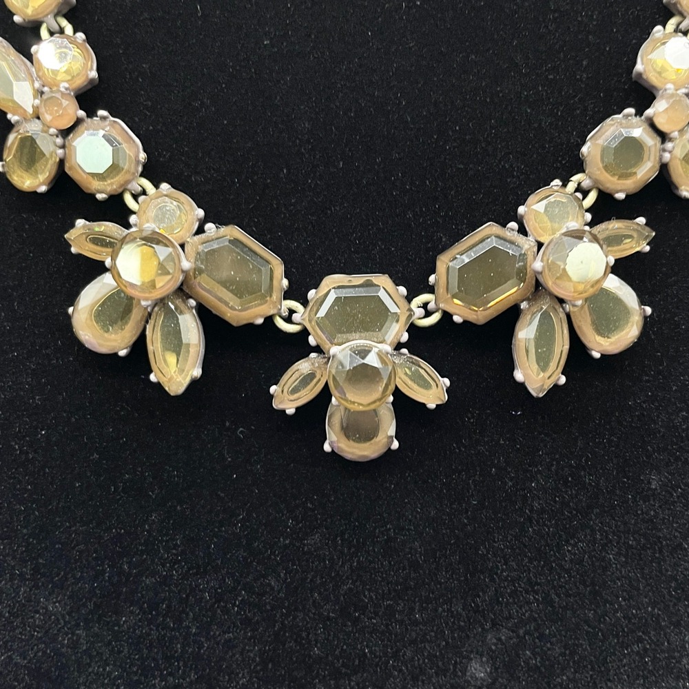 J Crew Crystal Flower Statement Necklace Preppy Glam Classic Garden Party Modern - Picture 3 of 6